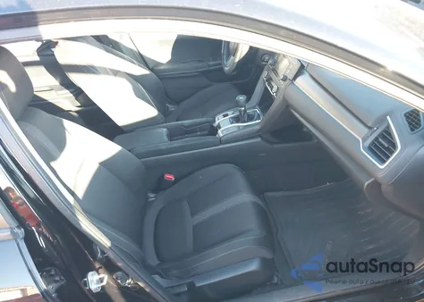 2017 Honda Civic Lx z USA, uszkodzony, nr VIN 19XFC2E52HE080745